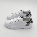Pollini - Sneakers - Homme -  Blanc - Talon gris Bleu - semelle gomme 1